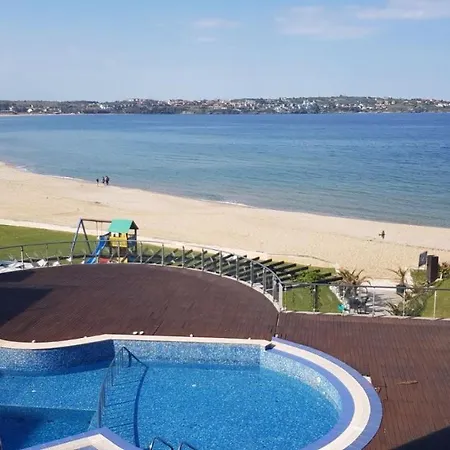 Sand Lilies Beach Apartment